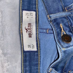 Hollister jeggings!